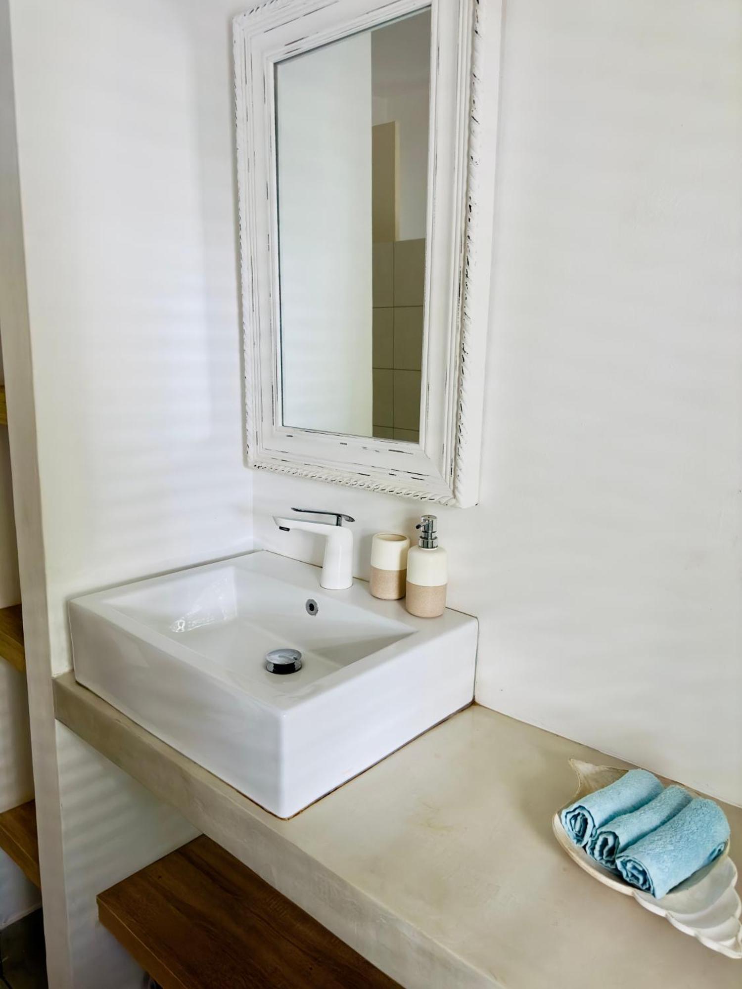 Appartement De Luxe Sur La Plage Riambel Exteriör bild