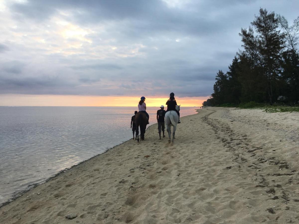 Appartement De Luxe Sur La Plage Riambel Exteriör bild